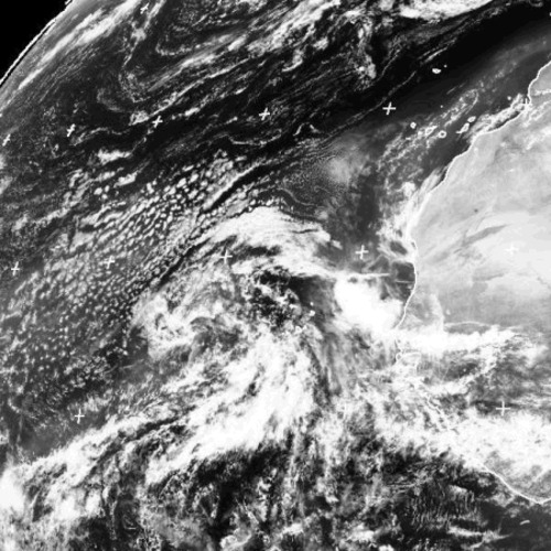 Animatie satellietbeelden van 22 t/m 25 juli van een zandstorm bij de westelijke Sahara