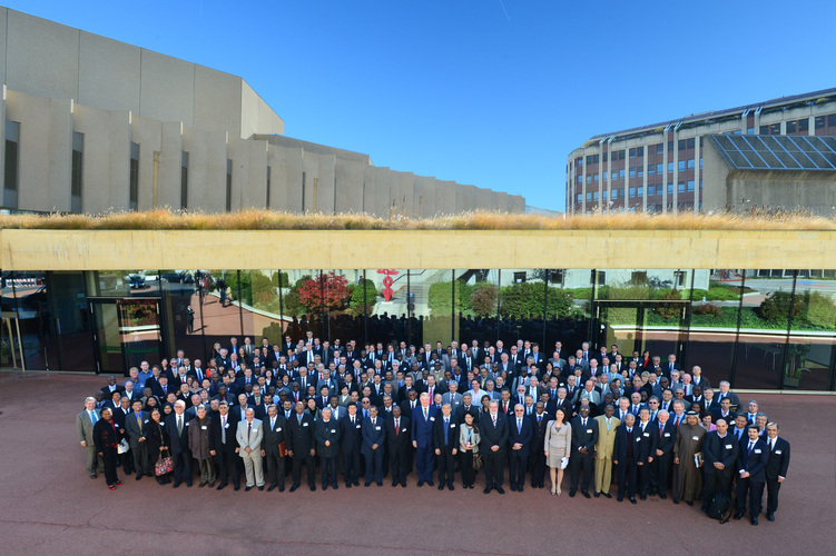 Alle gedelegeerden op het WMO-congres in Genève. (Bron foto: WMO)