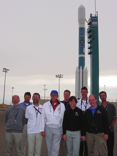 Een deel van het OMI-team bij de lancering van de Aura-satelliet in 2004