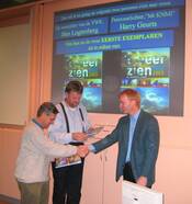 uitreiking van het eerste exemplaar