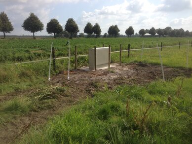 Bovenkant van een boorgatstation met seismometers in Groningen. Foto KNMI