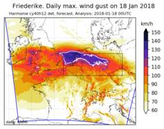 Figuur 1. Hoogste windstoot van 18 januari 2018 in de Harmonie verwachting van 0 uur die dag. De witte lijn geeft de gebieden aan waarbinnen windstoten van 118 kilometer per uur of meer werden verwacht. Bron:KNMI.