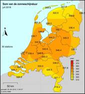 grafiek met som van de zonneschijnduur in De Bilt in juli 2018