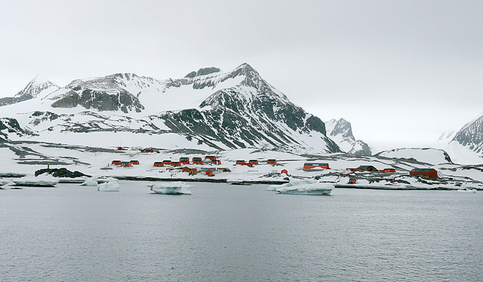 Esperanza Research Station (Argentinië), Antarctica (foto: Heiner Kubny).