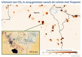 Kaartje van Algerije met in kleur de uitstoot van CO2 gemeten met Tropomi in 2019