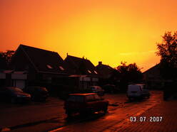Onweer in Drachten, 3 juli 2007 (Foto: fam. de Boer)