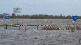 Januari heeft in het noordoosten al zo'n 70 tot 90 mm opgeleverd, een hoeveelheid die normaal is voor de hele maand. Ook december was een zeer natte maand met ongeveer twee keer de normale maandsom (foto: Jannes Wiersema) 
