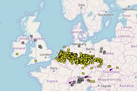 Figuur 2: Windschademeldingen (geel) op 18 januari 2018 in de European Severe Weather Database.