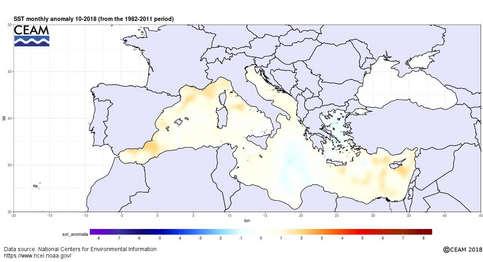 Figuur 2: Abnormaal warm zeewater rondom Italië in oktober 2018 (Bron: CEAM/NOAA).