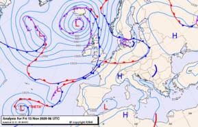 De weerkaart van vrijdag 13 november 2020 06 UTC met tropische storm Theta linksonder.