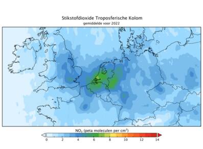 OMI-metingen boven Europa laten een positieve verandering van de luchtkwaliteit zien. Deze afbeelding laat het gemiddelde NO2 concentratie van 2022 zien. 