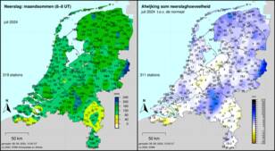 Landkaart van Nederland met de neerslag in juli 2024, en rechts met de afwijking ten opzichte van het langjarig gemniddelde