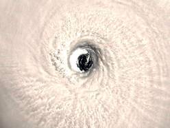 Het oog van Emily (foto StormCenter Communications)