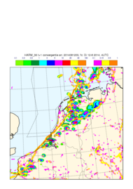 Het weermodel Harmonie van het KNMI bracht de verhoogde buienactiviteit op 11 en 12 augustus 2014 langs onze kust perfect in kaart (bron: KNMI)  