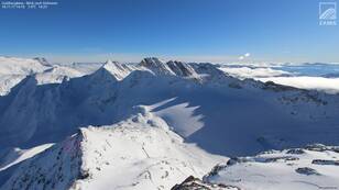 Figuur 3: Goldbergkees op 16 november. De gletsjer ligt weer beschermd onder een laag sneeuw. Bron: www.foto-webcam.eu.