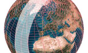 Figuur I2-2: De dagelijkse wereldwijde bedekking door OMI geprojecteerd op de aarde. De NASA satelliet genaamd EOS-Aura waarop OMI meelift draait in een baan om de Aarde welke altijd over de polen voert. Aan de dagkant van de Aarde loopt deze baan van zui
