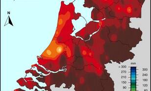 kaart van nederland met ruimtelijke verdeling van het doorlopend neerslagtekort op 30 september 2018