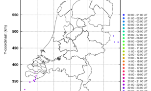Figuur 3: Geregistreerde bliksemontladingen op 12 januari 2017 (00-24 uur UT; 01-01 uur MET). Ontladingen zijn zichtbaar boven Zeeland en net over de grens in Duitsland.