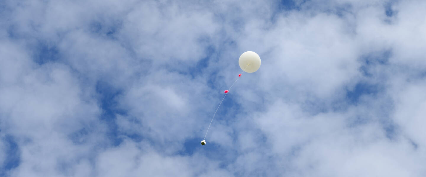weerballon in de lucht
