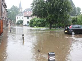 Foto van ondergelopen straat