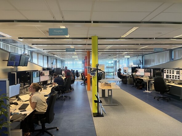 de weerkamer van het KNMI in De Bilt 