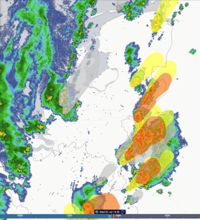Kaart van Nederland met zware onweersbuien op 2 juli 2025