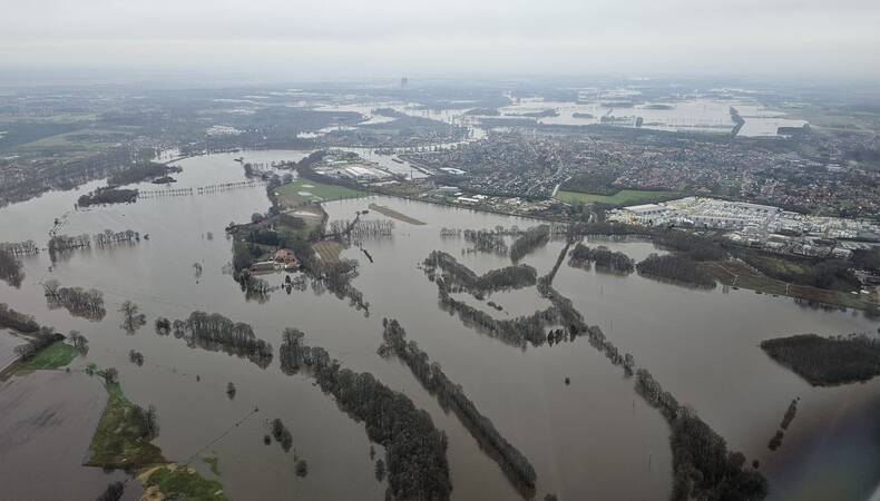 Luchtfoto van overstroomd gebied in Duitsland in 2023