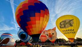 Hetelucht ballonnen bij het opstijgen