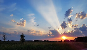 foto van zonsondergang in mei