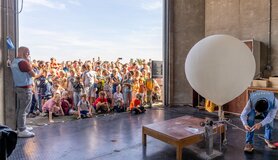 weerballon tijdens open dag