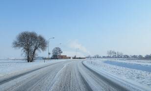 De sneeuw die vrijdag op veel plaatsen viel maakt het winterse beeld compleet (foto: Jannes Wiersema)