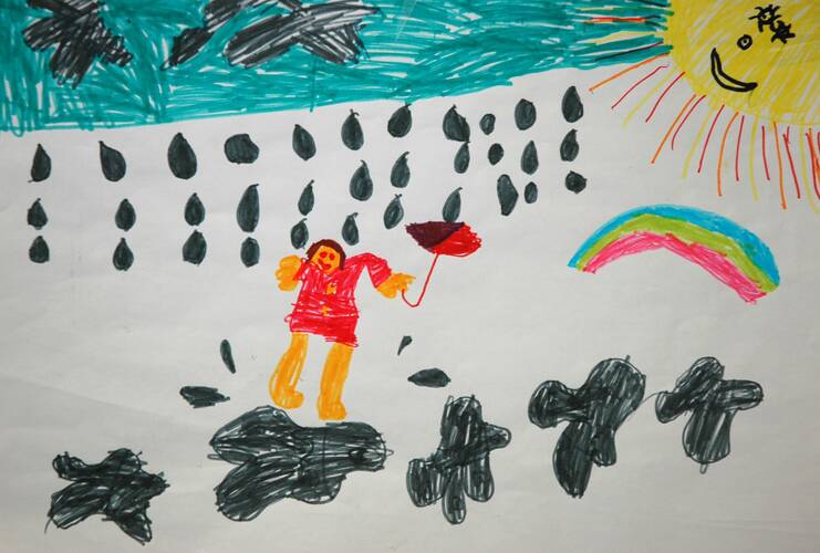 Meisje in de regen, de inzending van de Nederlandse Feija Beersma (5 jaar)
