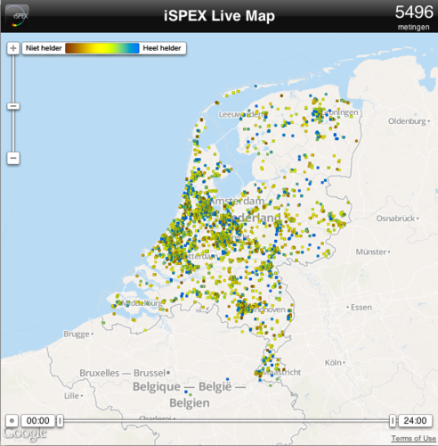 Kaart met de aantallen en posities van de iSPEX metingen tijdens de meetdag op 8 juli 2013 om 19:00. Bron iSPEX/KNMI