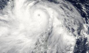 Tyfoon Glenda trok op 16 juli 2014 vrijwel recht over de Filipijnse hoofdstad Manilla 