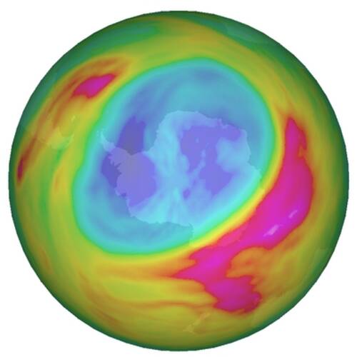 De ozonlaag boven de Zuidpool op 11 september 2014 op basis van geassimileerde metingen van het GOME-2 instrument (eenheid: Dobson Unit). Bron: www.temis.nl