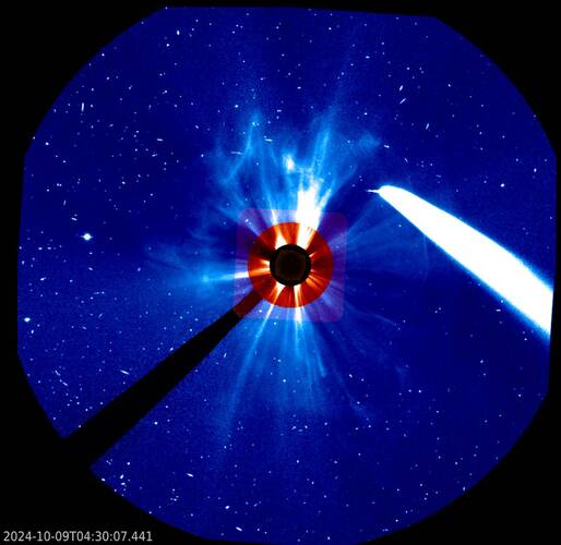 De CME waargenomen door het Large Angle and Spectrometric COronagraph (LASCO) instrument aan boord van de SOHO (SOlar and Heliospheric Observatory) satelliet.