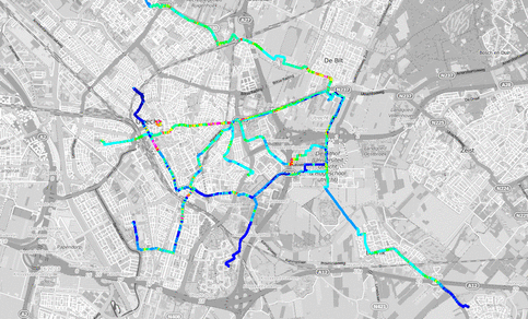 Stikstofdioxide gemeten op fietsroutes in Utrecht. De rode kleur betekent een grotere hoeveelheid NO2 in de lucht dan groen en blauw.