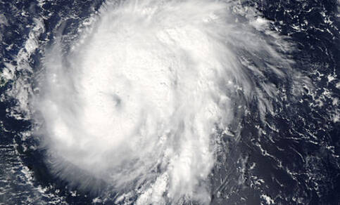 Hurricane Gonzalo boven de Antillen op Oktober 13 2014. Source: NASA. wikipedia: https://commons.wikimedia.org/wiki/File:Gonzalo_Oct_13_2014_1710Z.jpg