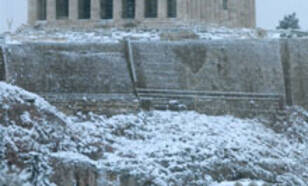 Sneeuw op de Akropolis in Athene