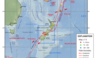 Tektoniek van Nieuw-Zeeland en omgeving. De rode lijn geeft de grote breuk / de subductiezone aan. De gele ster is de lokatie van de aardbeving van 21 februari 2011. (Bron: USGS)