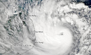 Tyfoon Molave op 28 oktober 2020