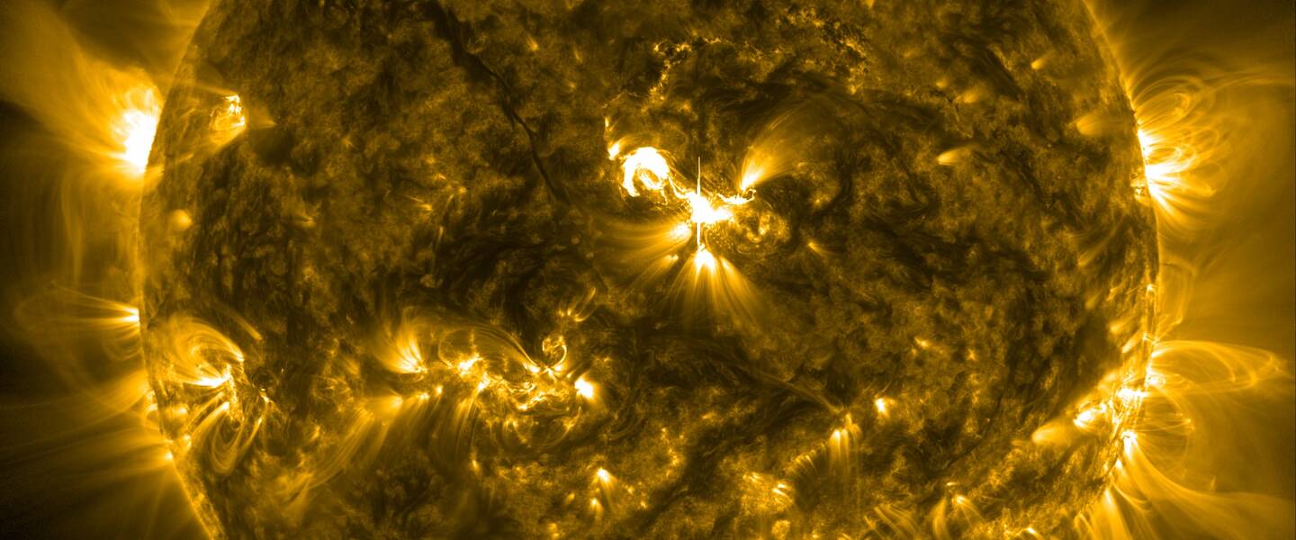 De zonnevlam waargenomen door het AIA-171 instrument op de Solar Dynamics Observatory (SDO) satelliet.