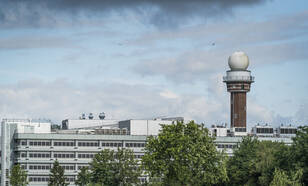 foto van het KNMI gebouw