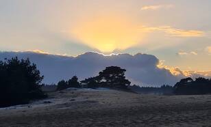 Schemer boven het Wekeromse Zand