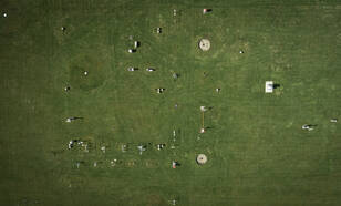 luchtfoto van het meetveld van het KNMI in De Bilt