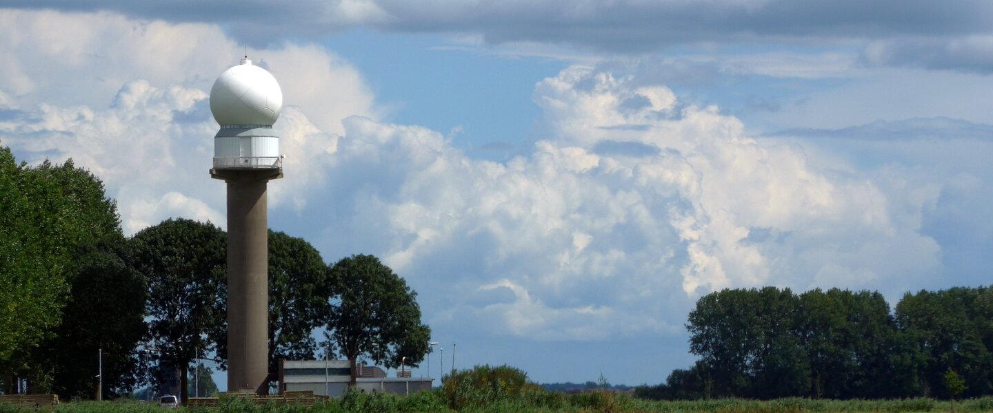 foto van de KNMI neerslagradar in Herwijnen